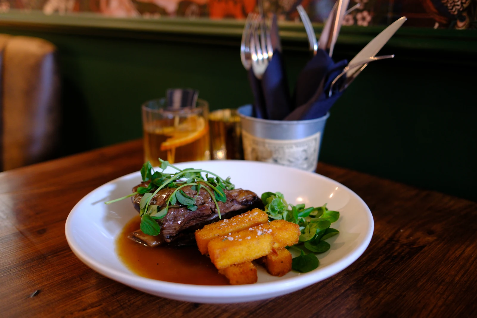 The George Café Bar